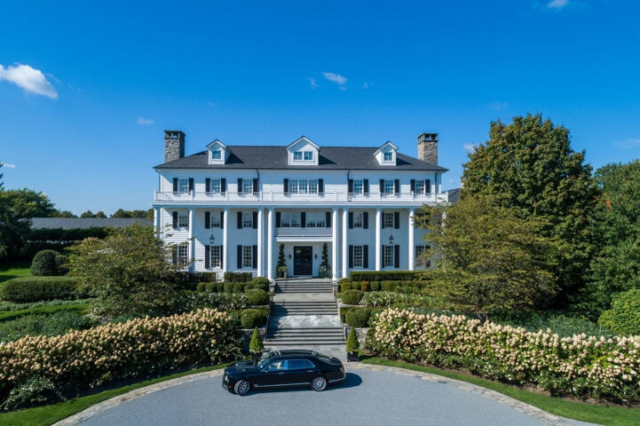 calvin-klein-co-founder-barry-schwartz-offering-trophy-estate-in-new-york-for-100m65